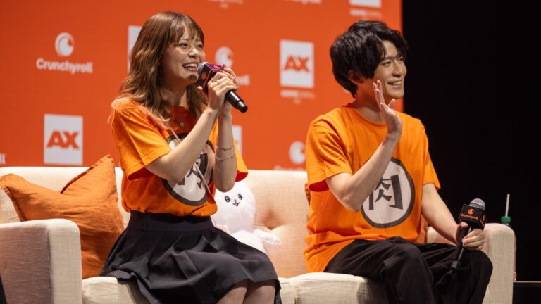 Sayumi Suzushiro e Shogo Sakata em painel de Você e Eu Somos Polos Opostos na Anime Expo 2026